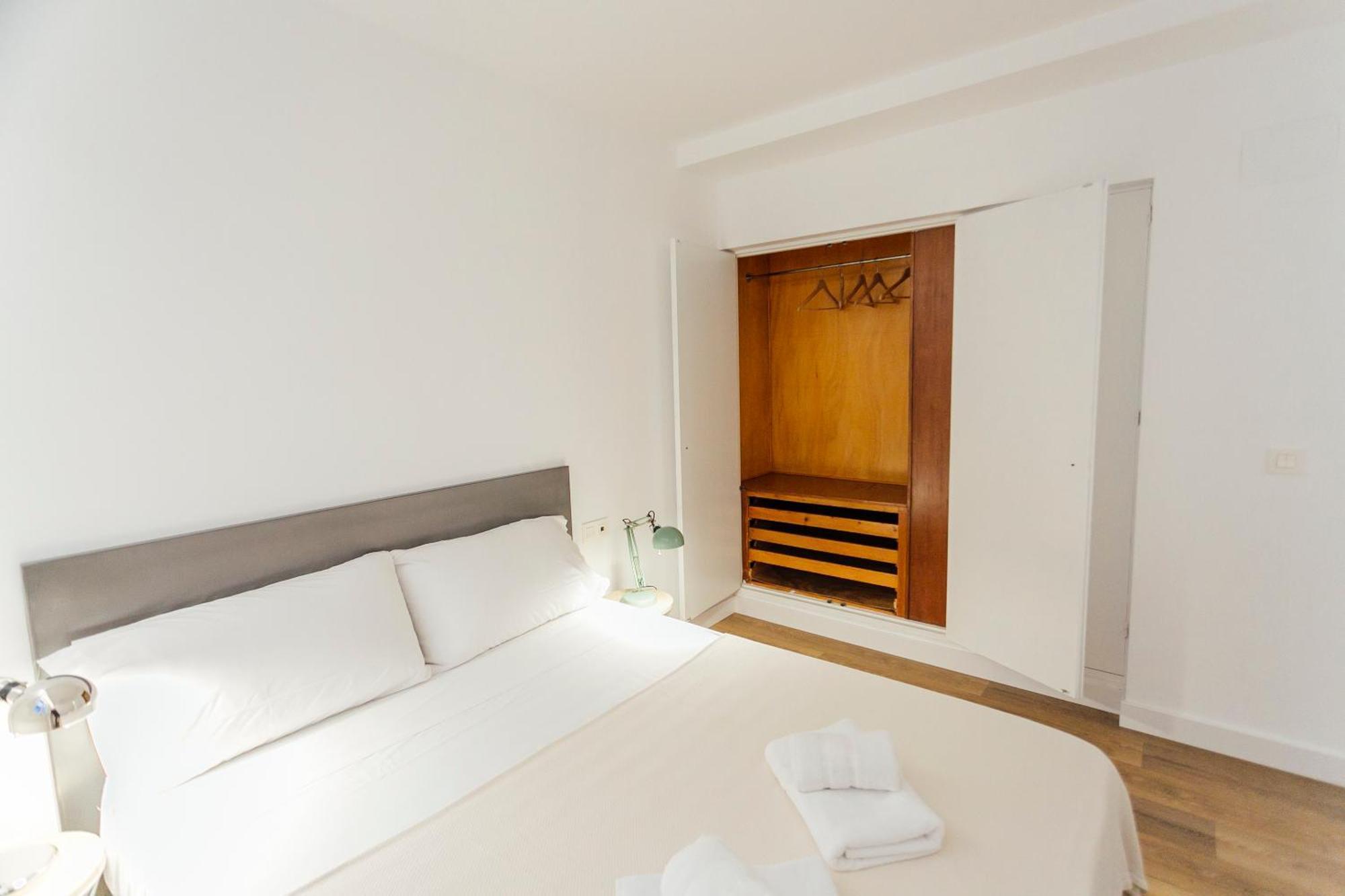 Apartamento Decorated And Renovated- 2bd 2bth- Center *